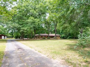 2421 Hurt Rd SW, Marietta, GA 30008