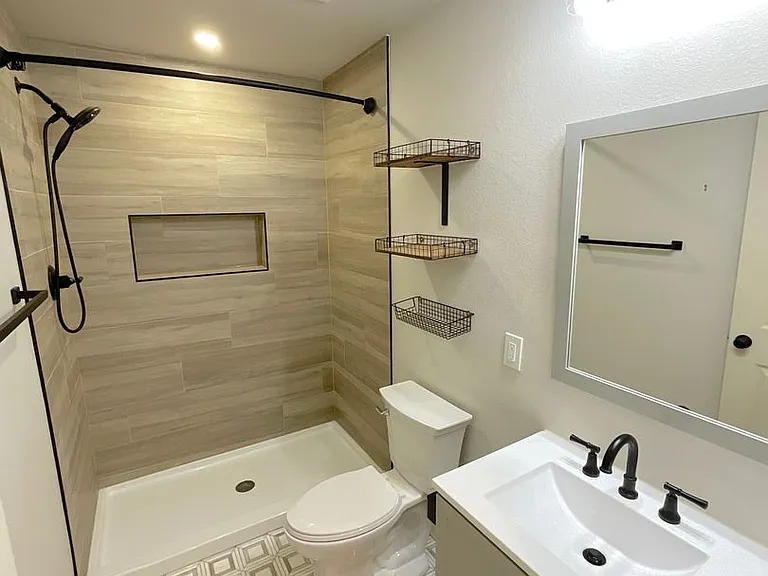 7227 Berrybrook Ln — Photo 35