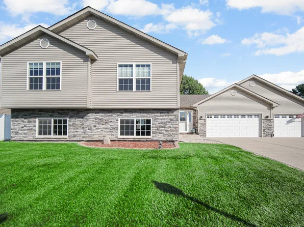 2961 Amanda Dr, Portage, IN 46368