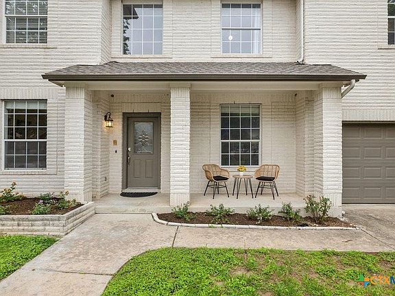 3rd image of 208 Settlers Valley Dr