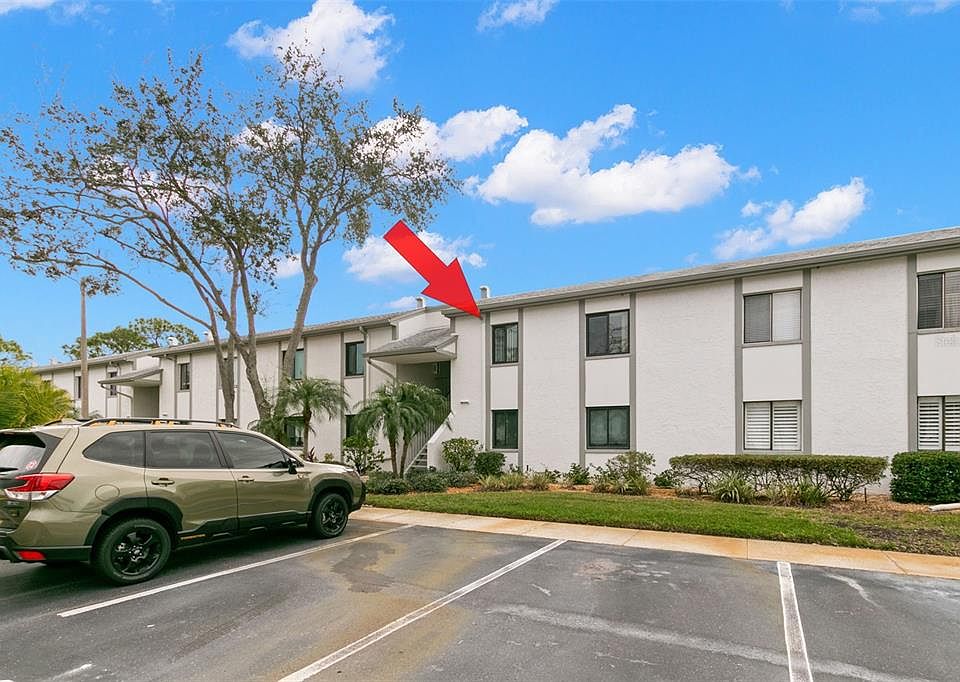 1st image of 272 CYPRESS LANE #44
