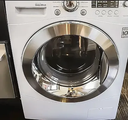 Rented by Avenues Real Estate | media 7