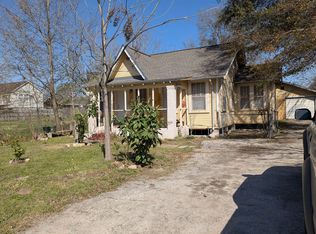 115 Amundsen St, Houston, TX 77009