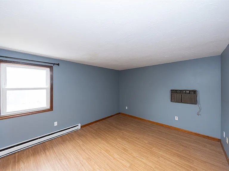 15 Houghton St #9 — Photo 12
