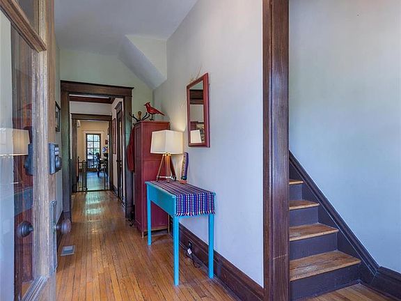 5th image of 4114 Botanical Ave