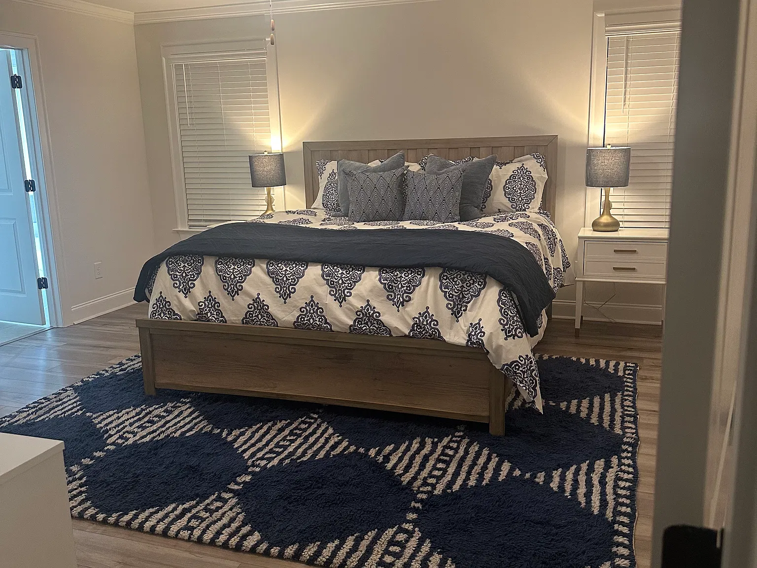 3 bed, 1908 sqft, $750 — Photo 3