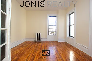 Rented by Jonis Realty