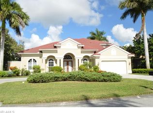 8408 Mallow Ln, Naples, FL 34113