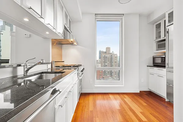 Sold by Keller Williams NYC | media 26