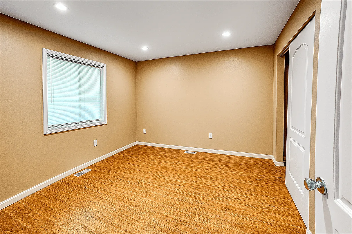 2 bed, 800 sqft, $825 — Photo 4