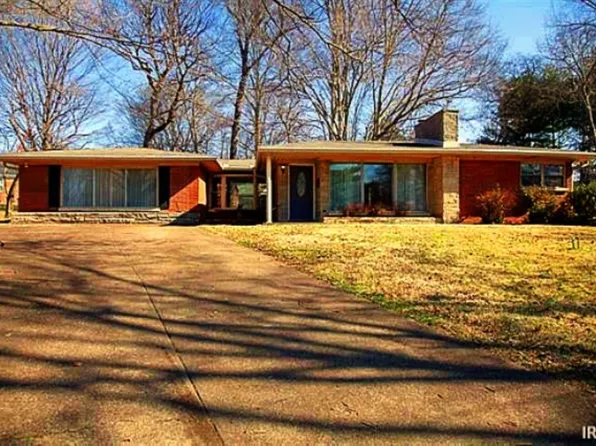 1452 Bonnie View Dr, Evansville, IN 47715