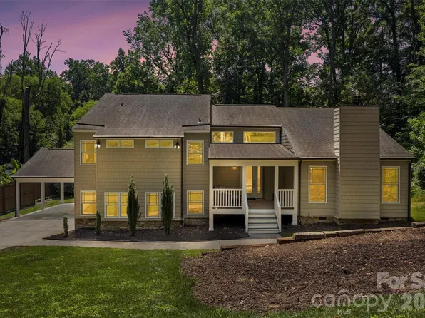 6219 Fair Valley Dr, Charlotte, NC 28226