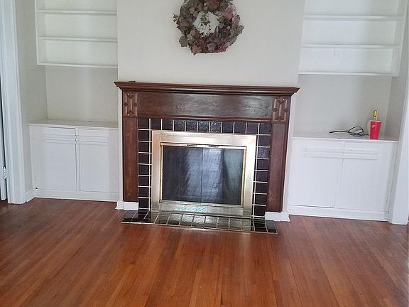 3rd image of 1248 S New Haven Ave