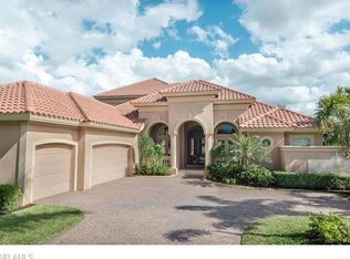10711 Glen Lakes Dr, Estero, FL 34135