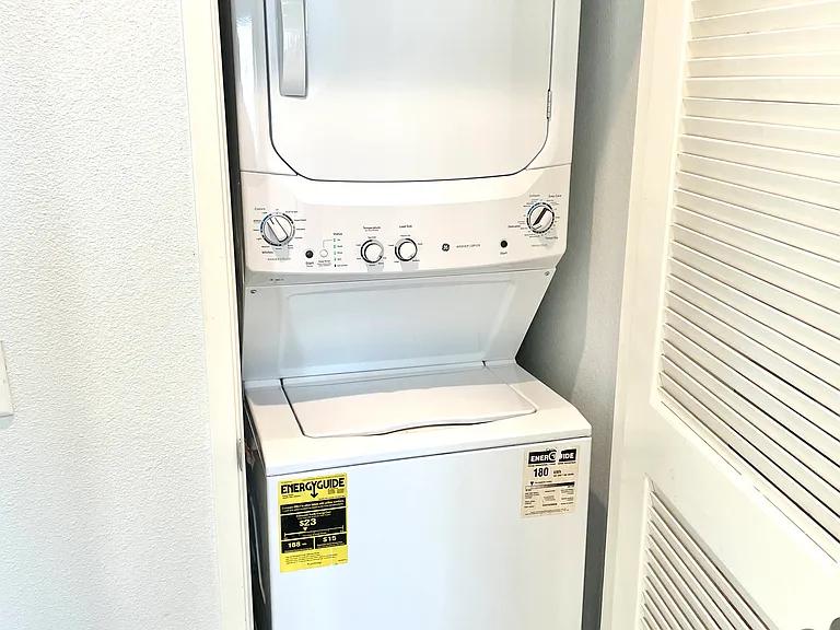 514 N Vine St #2 — Photo 7