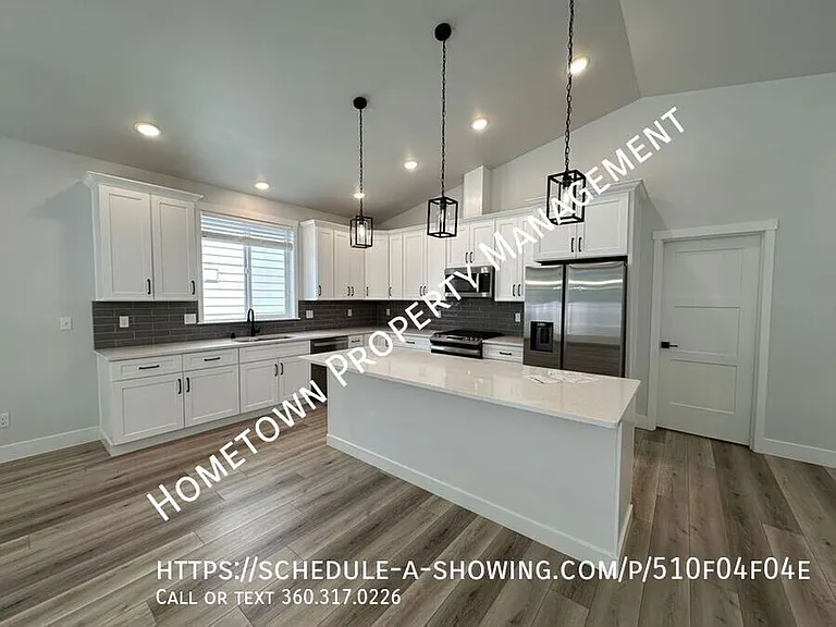 2629 43rd Ln SE — Photo 3