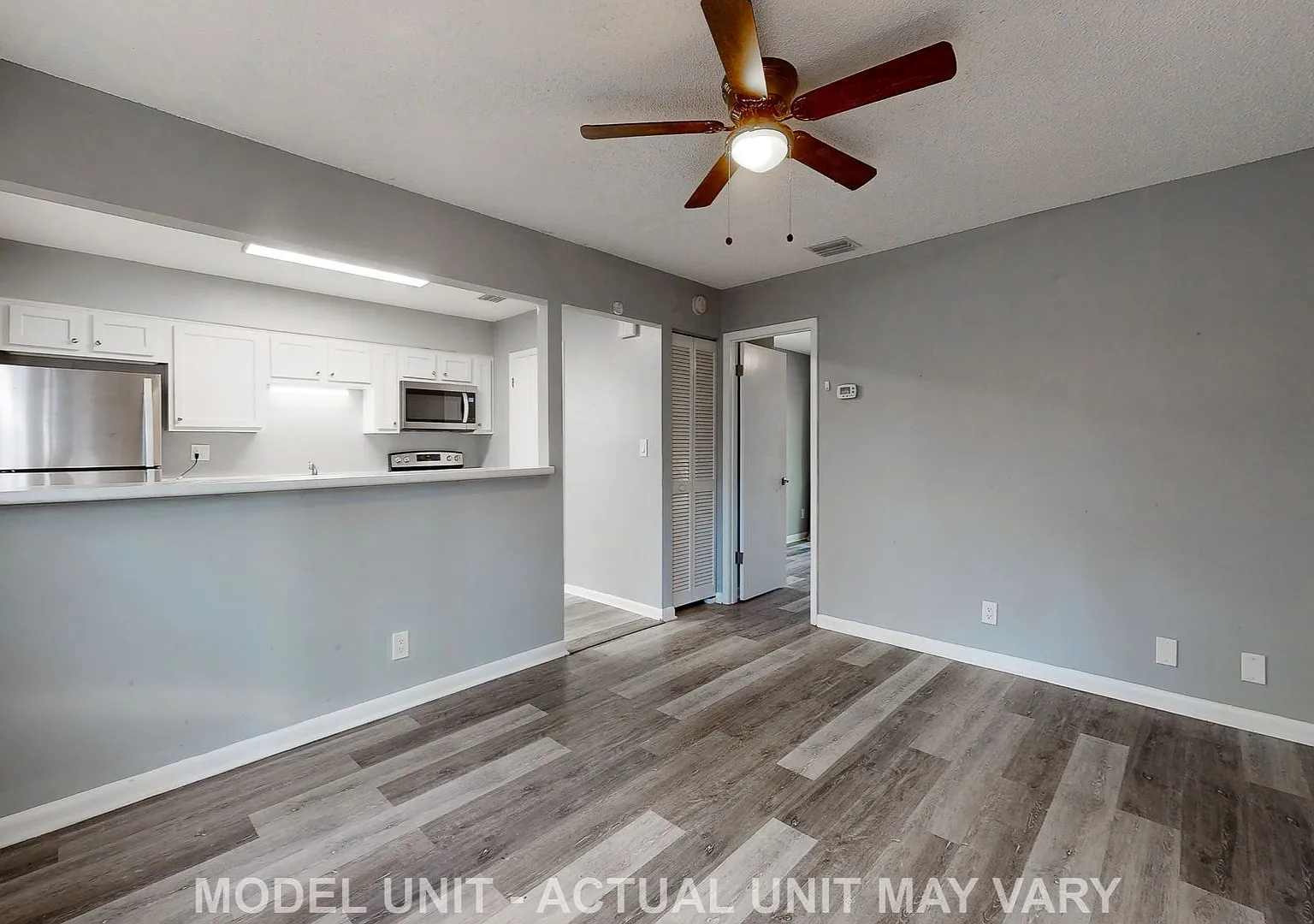 Updated 1BR/1BA Ortega Farms Apartment — Photo 4