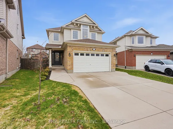 1102 Pleasantview Dr, London, ON N5X 4K3