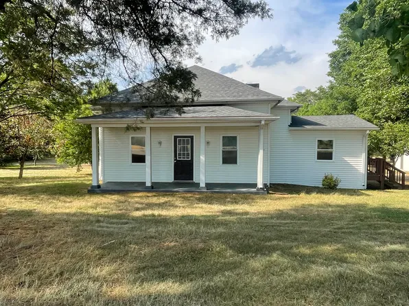 17347 Tidewater Trl, Fredericksburg, VA 22408