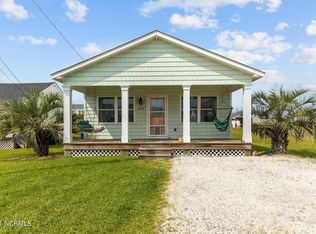 404 W Terminal Blvd, Atlantic Beach, NC 28512