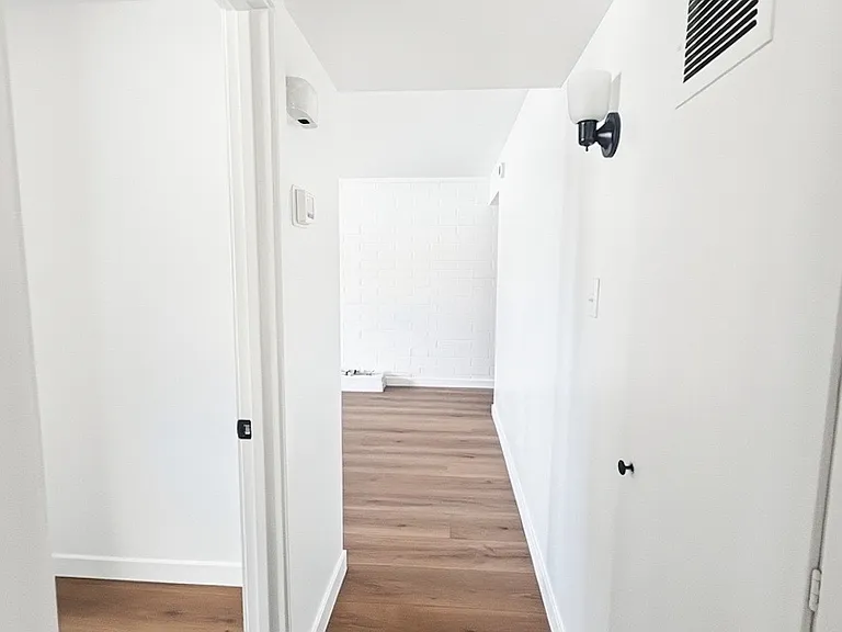 3020 E Yale St #2 — Photo 11