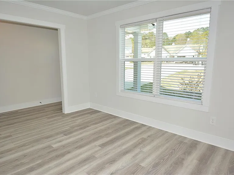 45 Haddington Ct — Photo 5