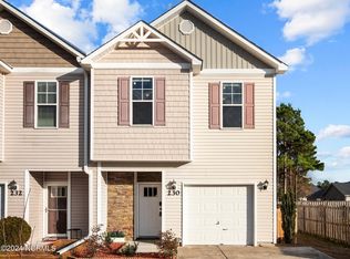 230 Currituck Dr, Holly Ridge, NC 28445