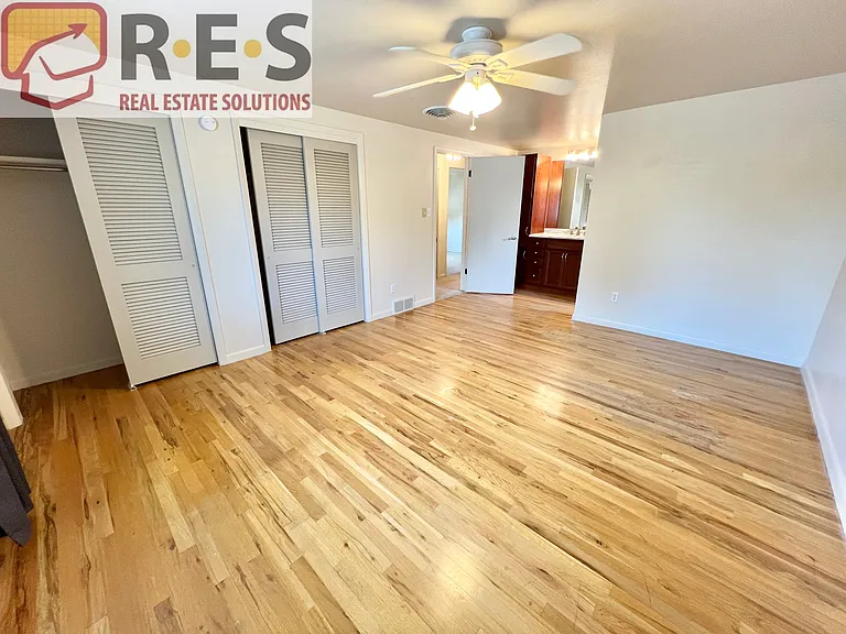 2723 S Otis St — Photo 5