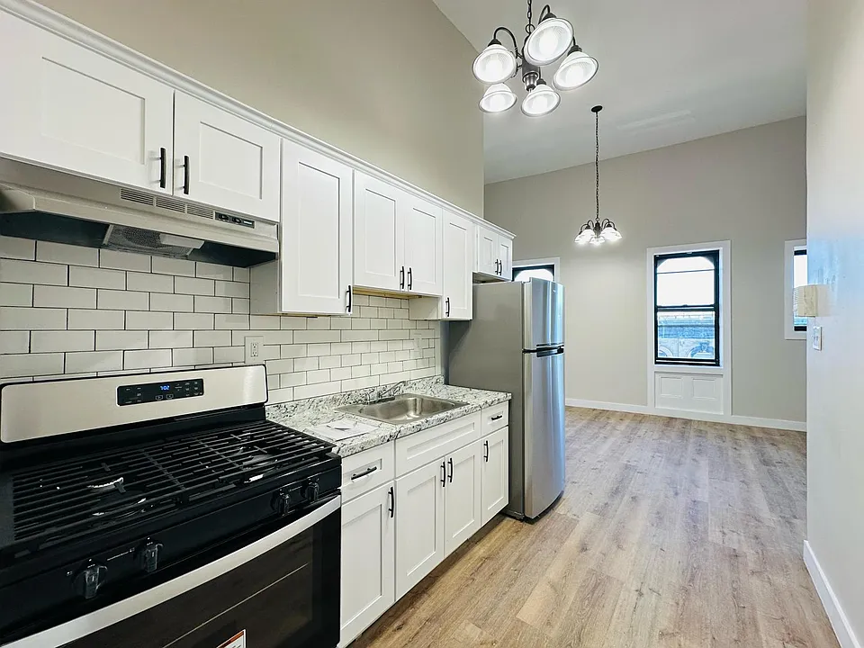 171 Ocean Ave #16E