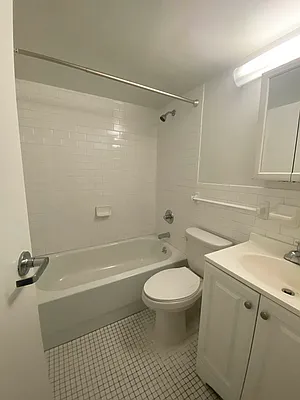 Rented by Voro NYC | media 16