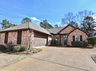 103 Keating Cir, Canton, MS 39046