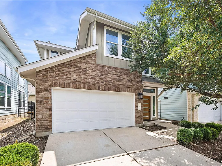 7203 Bertram Ct — Photo 1
