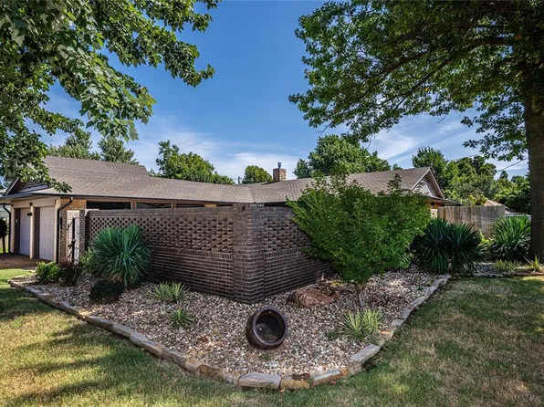 2912 N Shannon Ave, Bethany, OK 73008