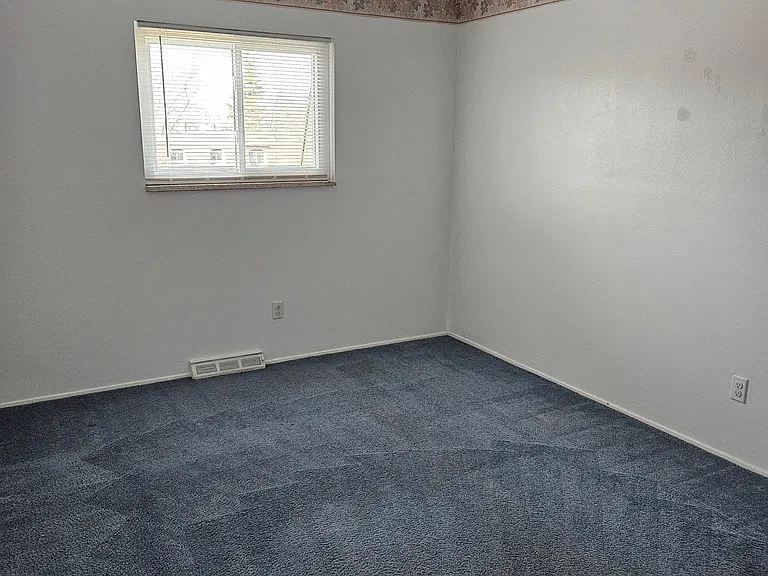 5589 S Lowell Blvd — Photo 15