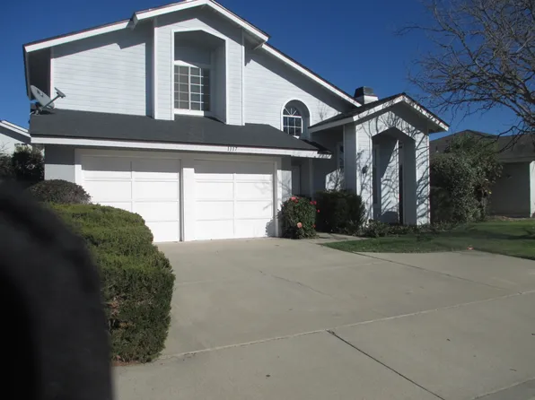 1117 E Barton Ave, Lompoc, CA 93436