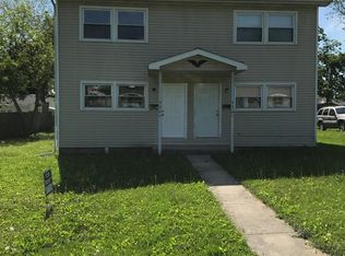 226 S 11th St #B, Rochelle, IL 61068