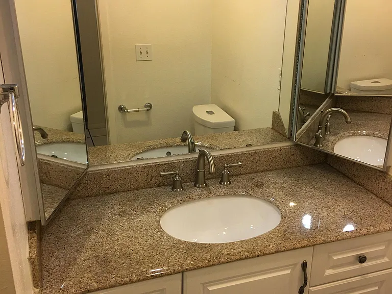 Master bathroom w/ storage