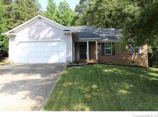 3423 Chardmore Dr, Matthews, NC 28105