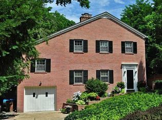 2609 S Hayes St, Arlington, VA 22202