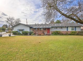2441 Bridle Path Ln, Sacramento, CA