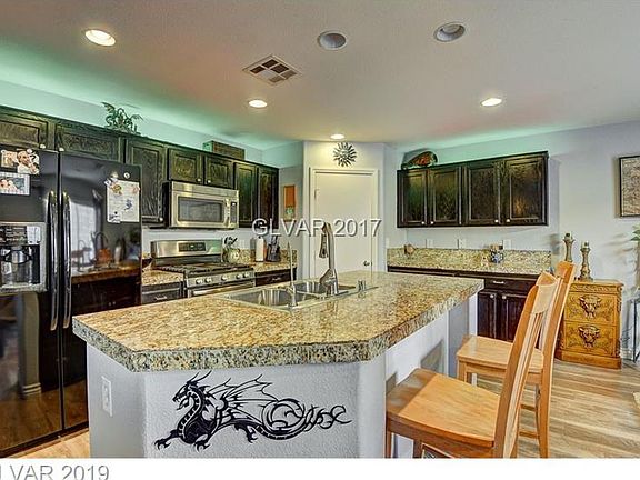4th image of 10975 Florence Hills St