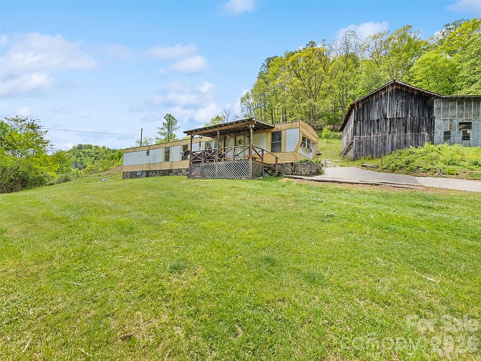 1st image of 3607 Max Patch Rd
