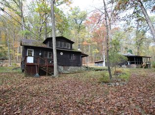 Solverson Rd, Rowland, PA 18457