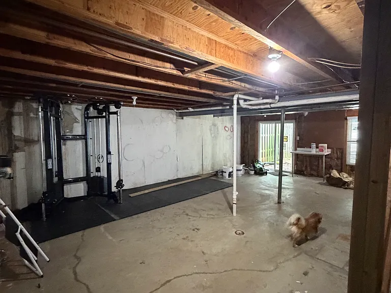 17628 Longview Ln — Photo 20