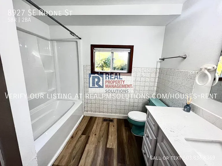 8927 SE Rhone St — Photo 5