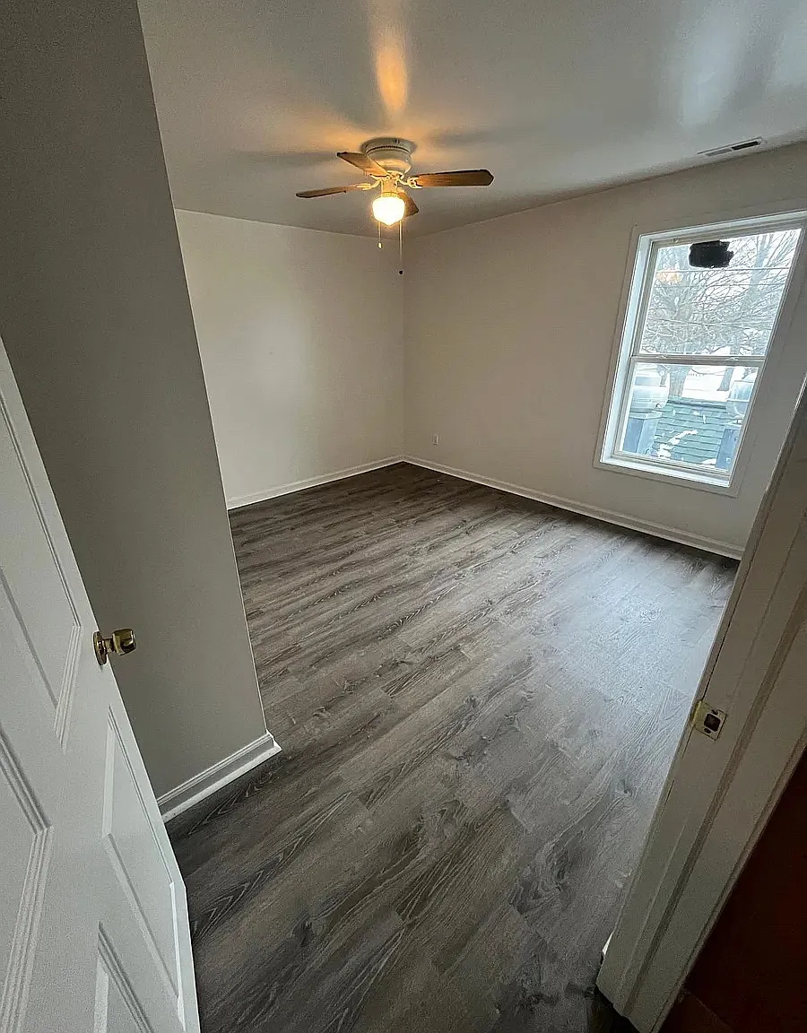 1 bed, $995 — Photo 2