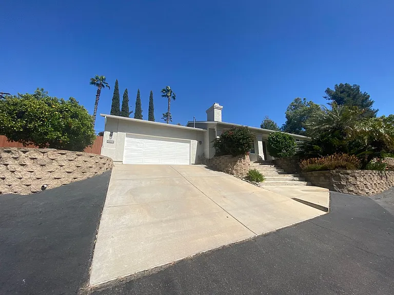 4423 Avocado Blvd — Photo 3