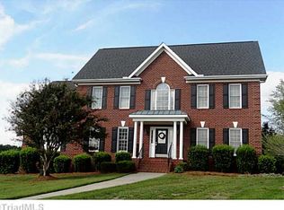 130 Isleworth Ct, Advance, NC 27006