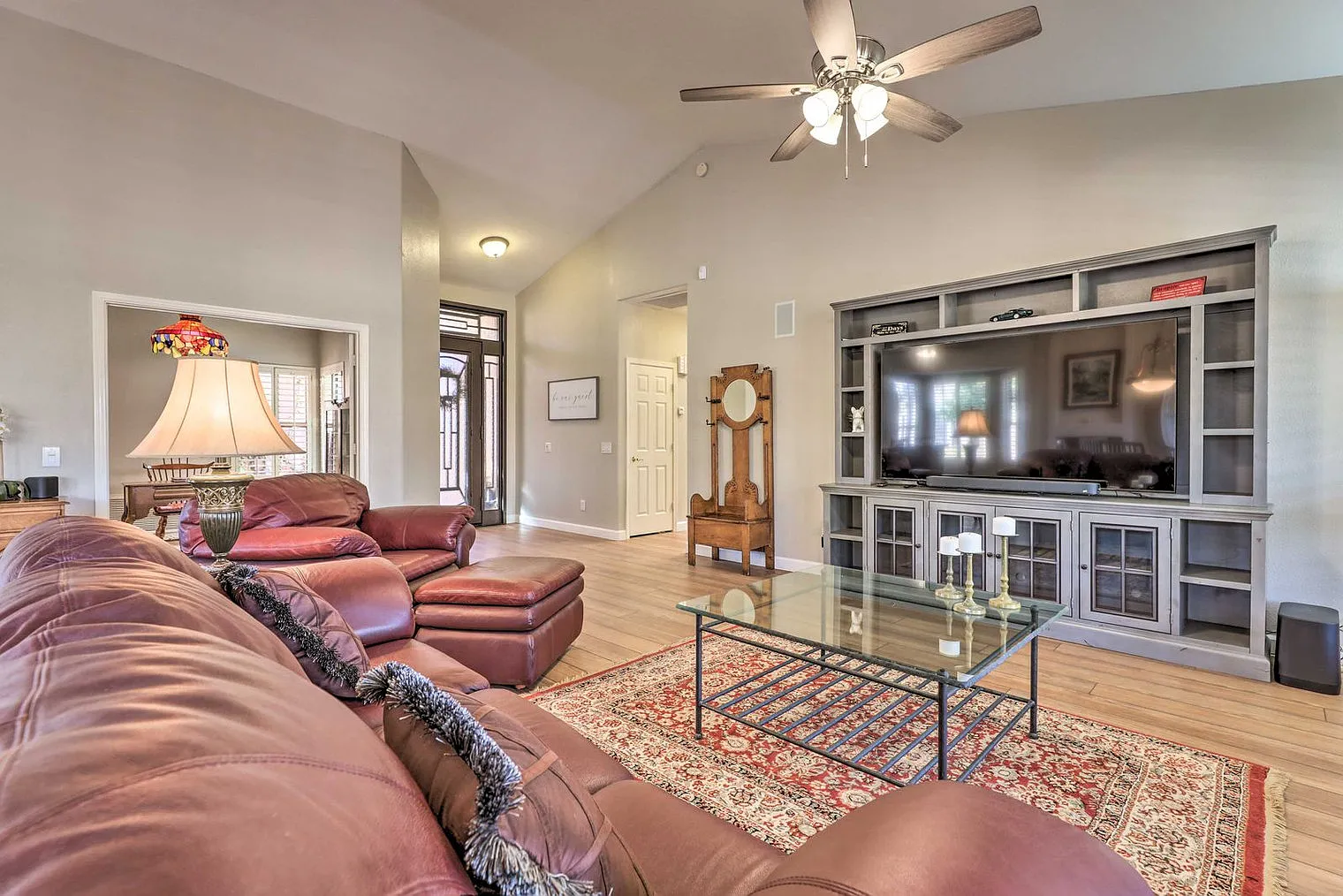 3 bed, 3.0 bath, 2292 sqft, $3,451 — Photo 1