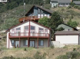 6013 Blue Spruce Dr, Bellvue, CO 80512